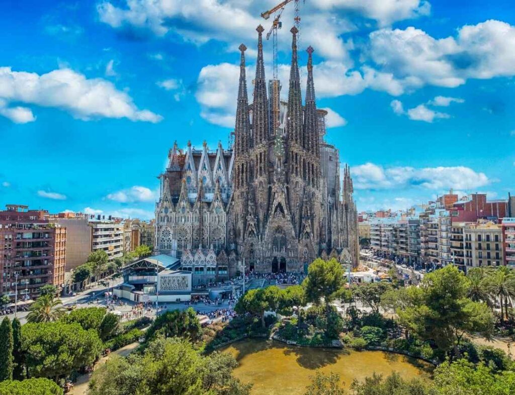 5 Days Barcelona Tour Package